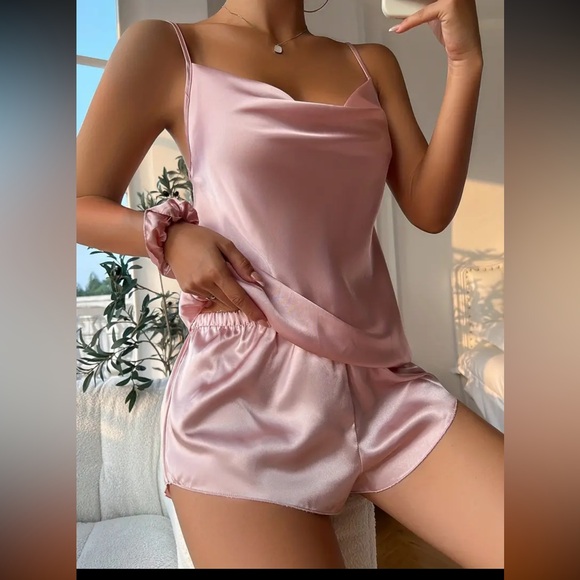 NWOT SHEIN Pink Satin Tank & Shorts Sleep Set size L - Picture 3 of 5